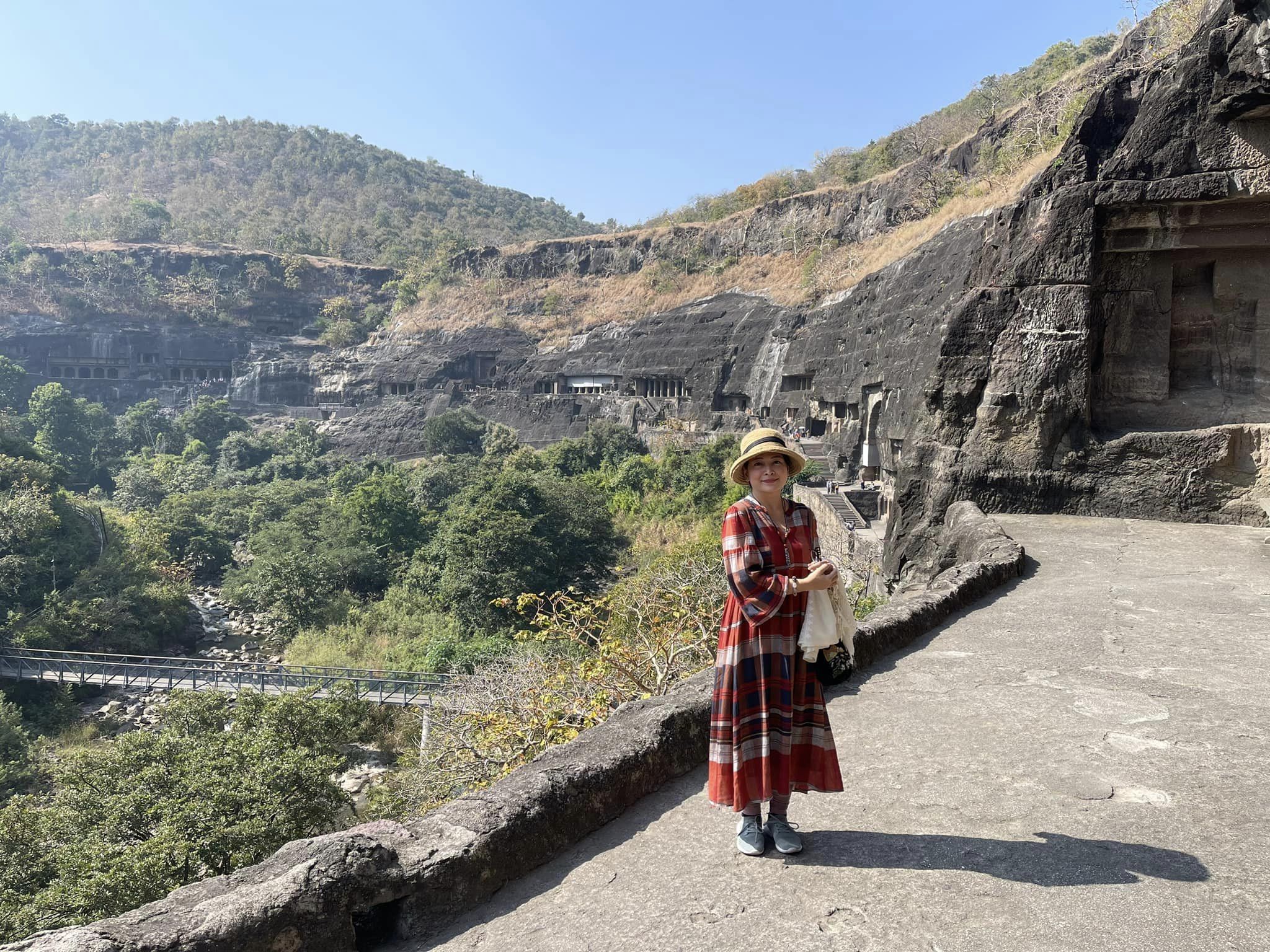 ẤN ĐỘ: THIÊNG LIÊNG QUẦN THỂ HANG ĐỘNG AJANTA