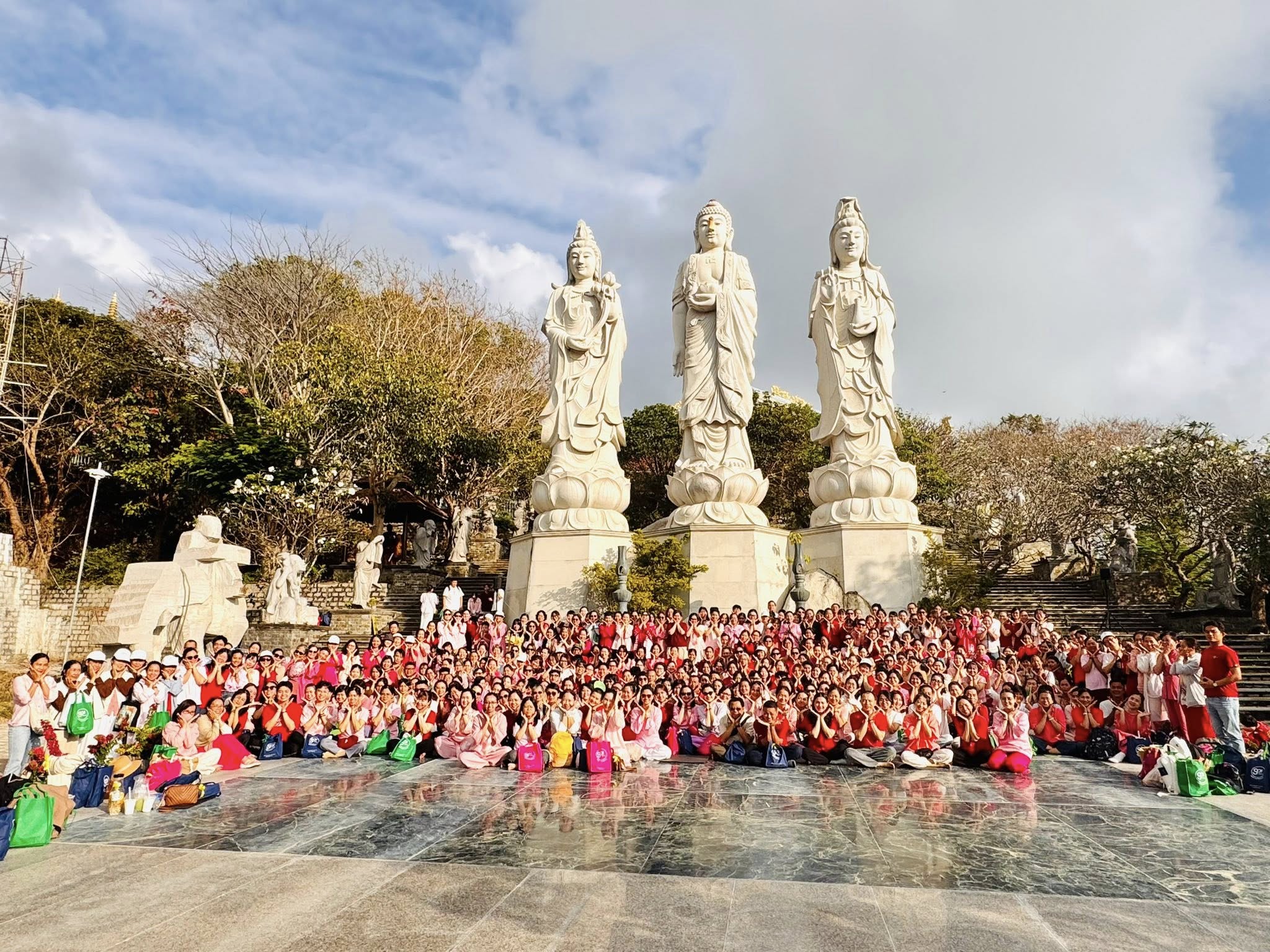 [Đại cộng hưởng Đầu năm Bính Ngọ 3.2026] RỰC RỠ SẮC MÀU ĐỎ – HỒNG ĐẦU NĂM – TÙY TÂM MÃN NGUYỆN  